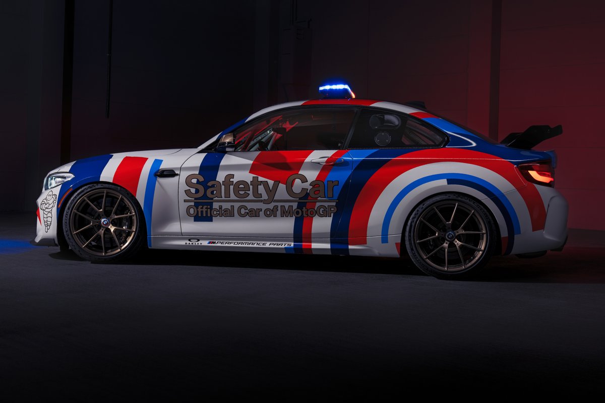 BMW M2 CS Racing 50 ans 3